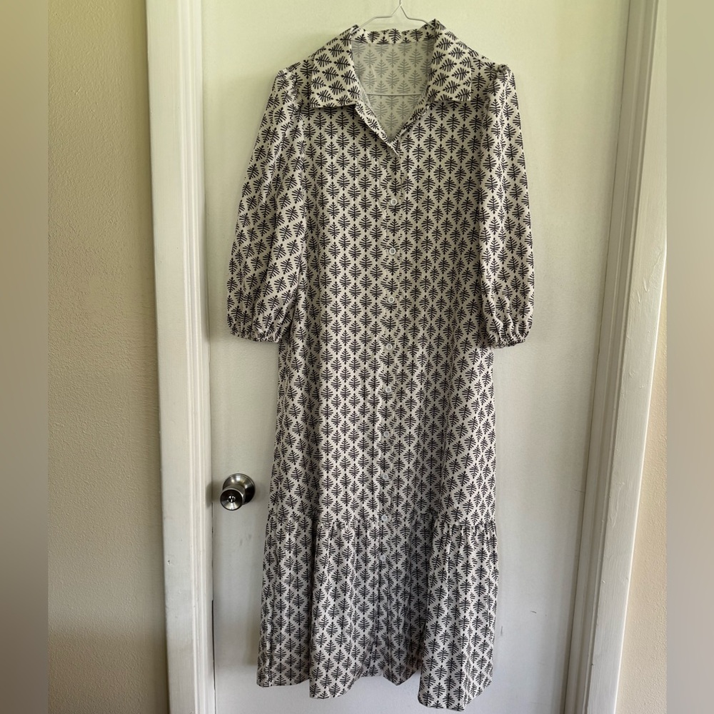 SHEIN Black and White Geometric Long Sleeve Dress
